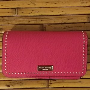 W57TH XL Smartphone Xbody pinhead stud